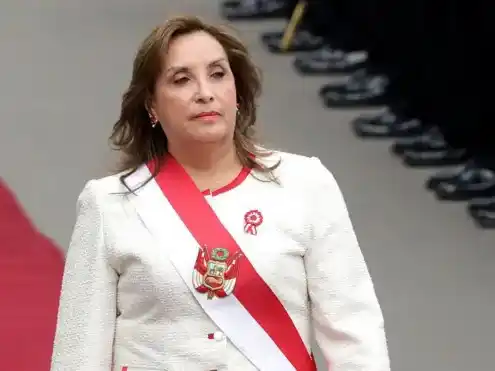 Crisis en Perú: el Congreso destituyó a Dina Boluarte
