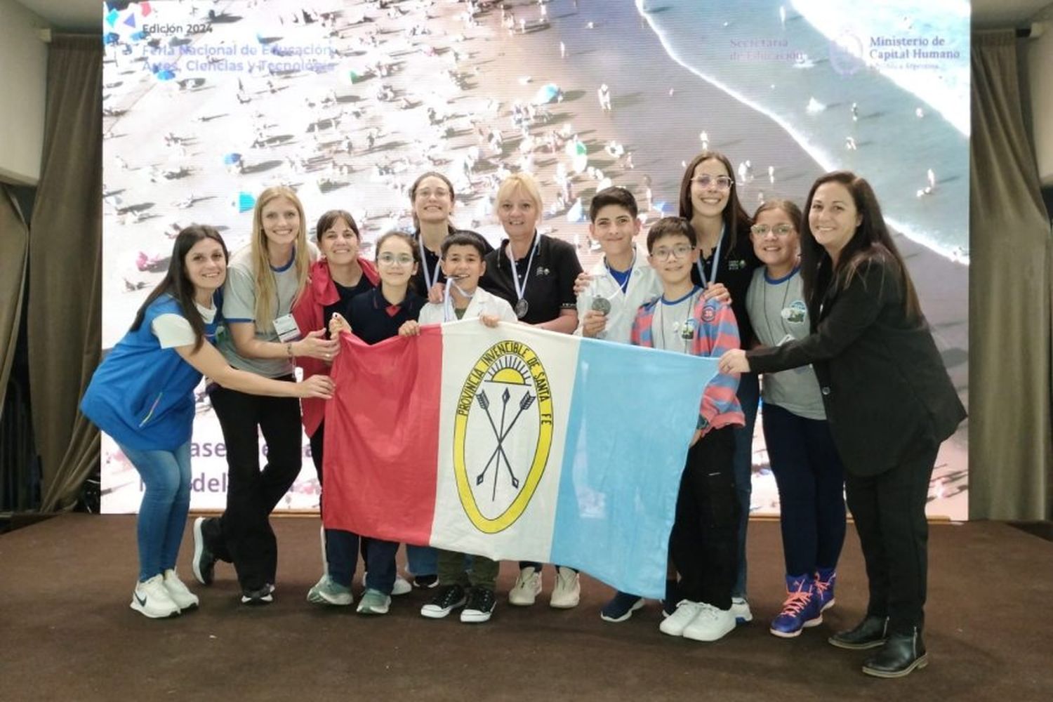 Estudiantes de la escuela de "La Fronterita" recibieron una mención especial en laFeria Nacional de Matemática