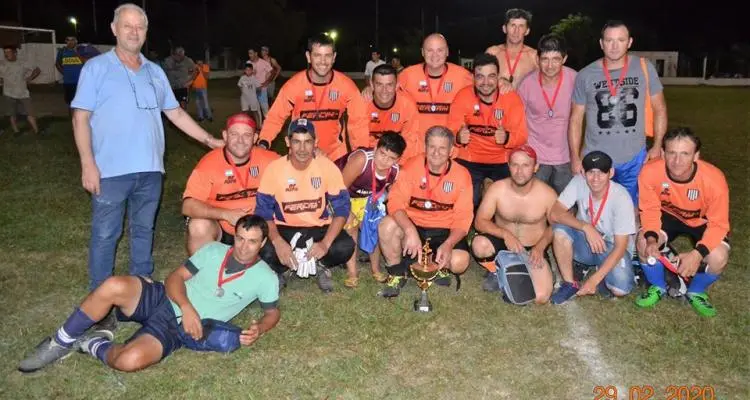 Los “veteranos” se preparan para jugar torneos en la Liga Sampedrina