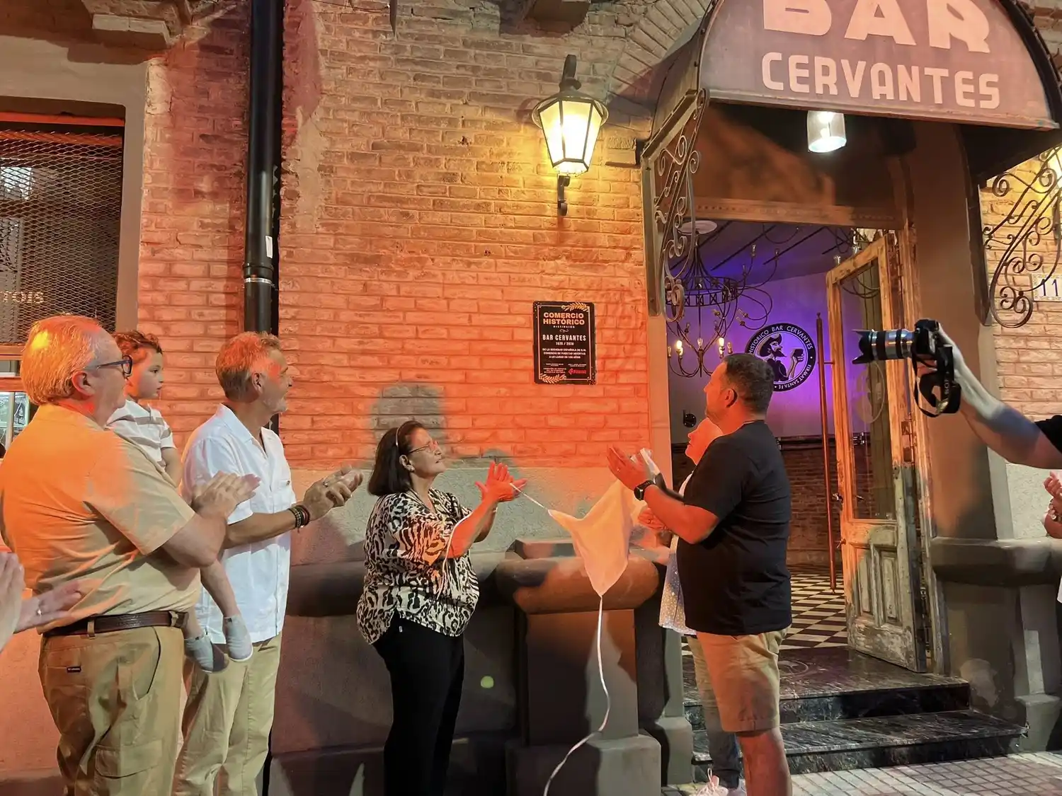 Gran noche de festejo para homenajear a Bar Cervantes. Foto: Gentileza.