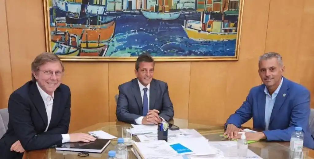 Dólar a 300 pesos para economías regionales