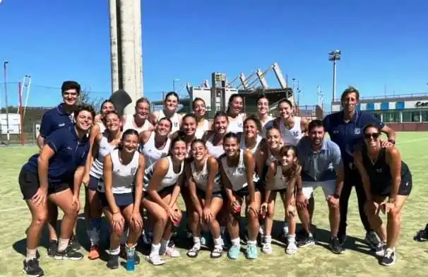 Los 50 va por el quinto puesto