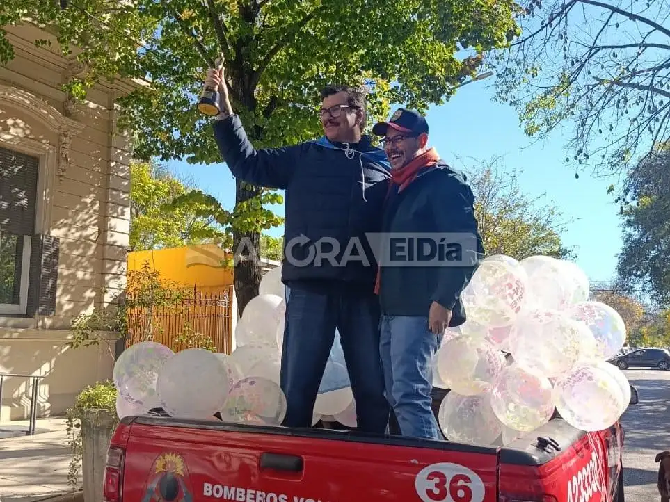 Gualeguaychú homenajeó a Gervasio Larrivey tras ganar el Martín Fierro
