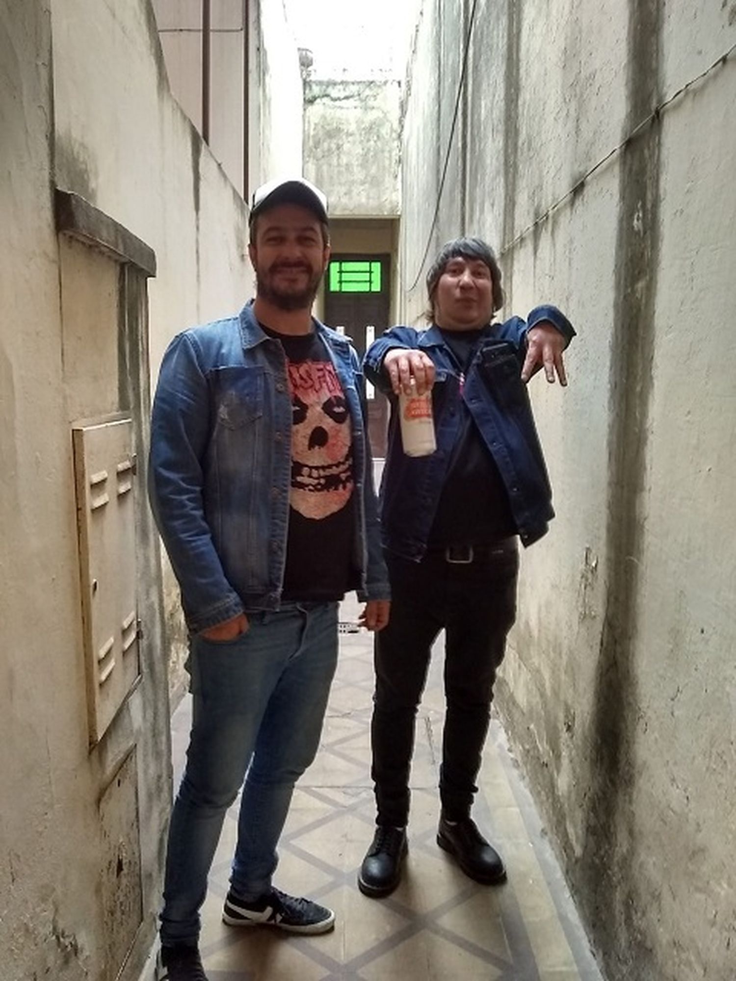 Murciélagos Chinos presento su primer tema “Alfonsina” junto a El Mosca de 2′