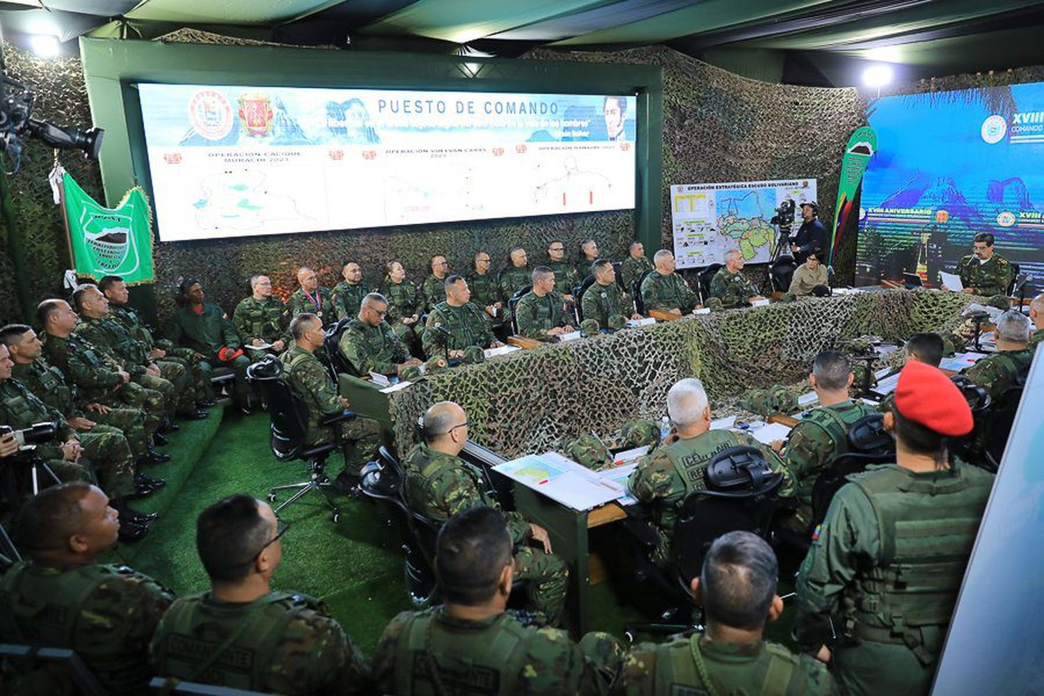Maduro reconoce que BANDAS CRIMINALES amenazan la seguridad nacional