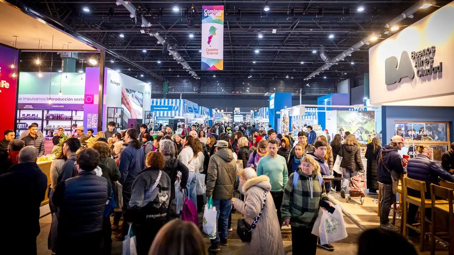 Necochea presente en la feria de turismo