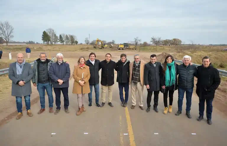 Kicillof en Daireaux: Comenzaron las obras que completarán la pavimentación de la Ruta del Cereal