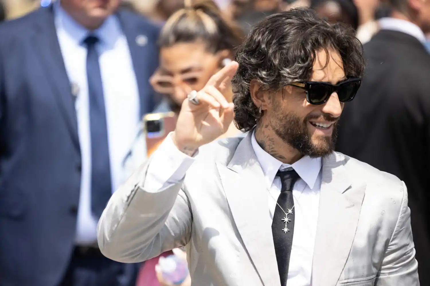 ¿MALUMA SE CASA? Su misteriosa novia presume tremenda roca (+FOTO)