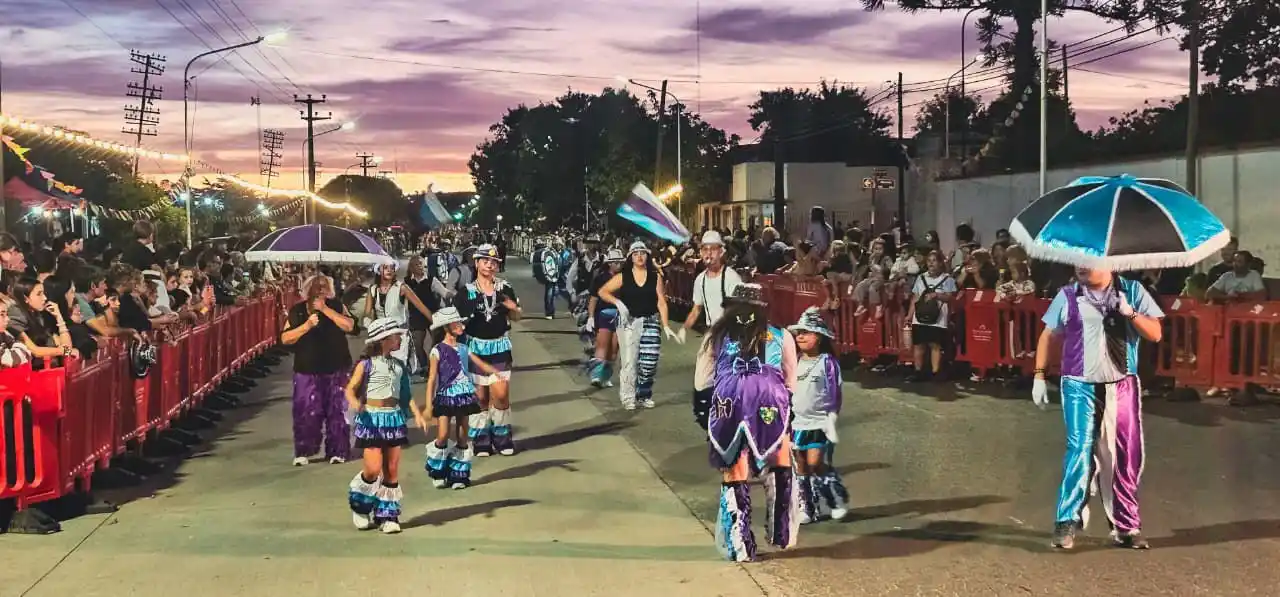 La 22° edición del Carnaval de Mi Tandil se vive a puro ritmo y alegría.