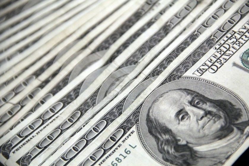 Empieza a funcionar el dólar sin cepo en Argentina