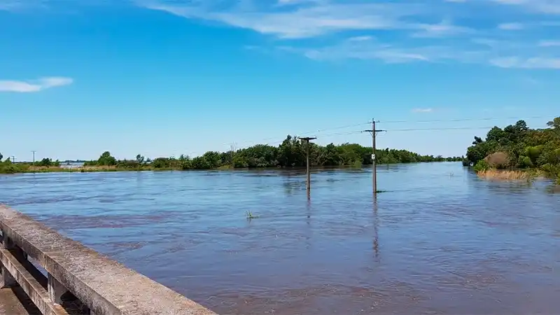 Solicitan no pescar ni navegar por el río Gualeguay