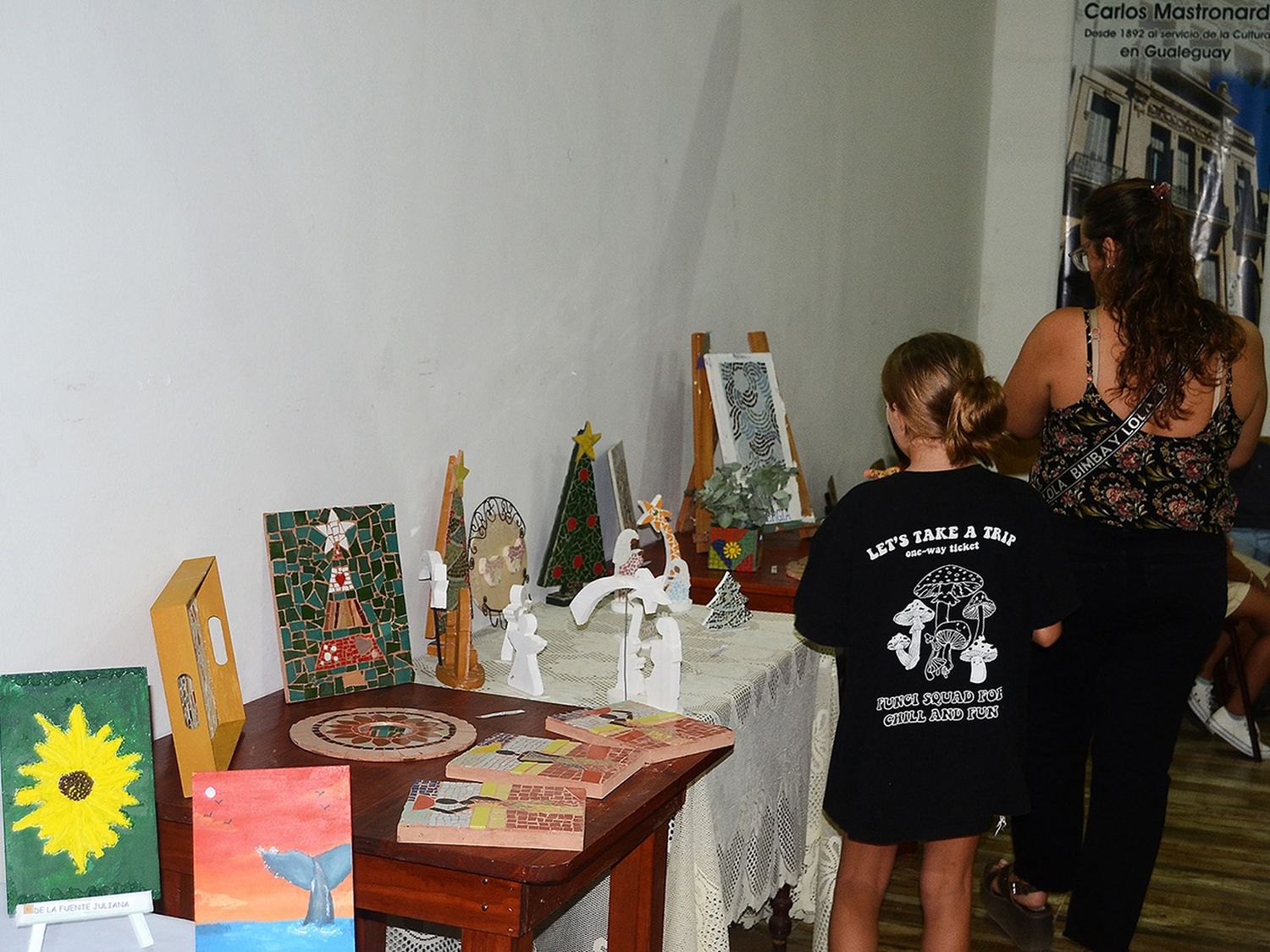 Se realizó la muestra de los talleres de Arte Huellas MED