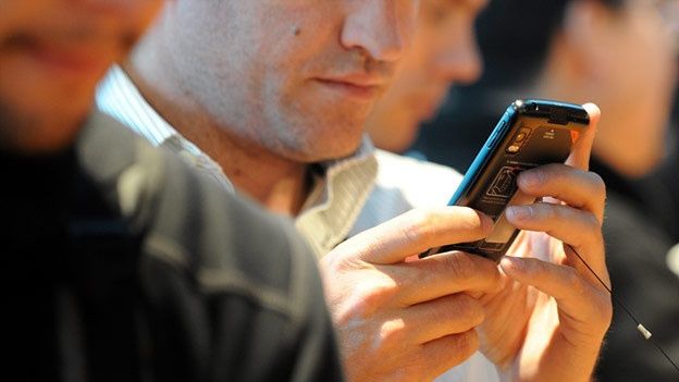 Telefonía móvil: Defensor del Pueblo de la Provincia rechazó aumentos