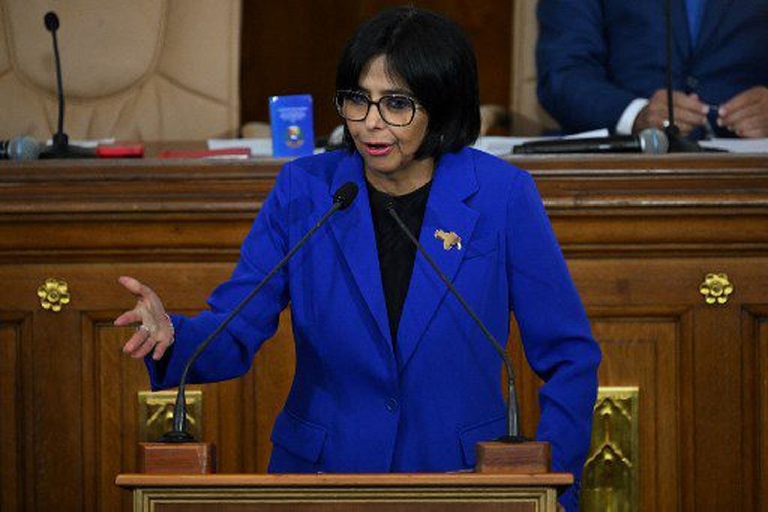 VENEZUELA CONDENA el «COBARDE ATENTADO» contra el padre de la vicepresidenta de Colombia