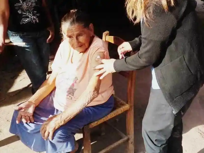 Vacunación antigripal domiciliaria para adultos
mayores y personas con problemas de movilidad