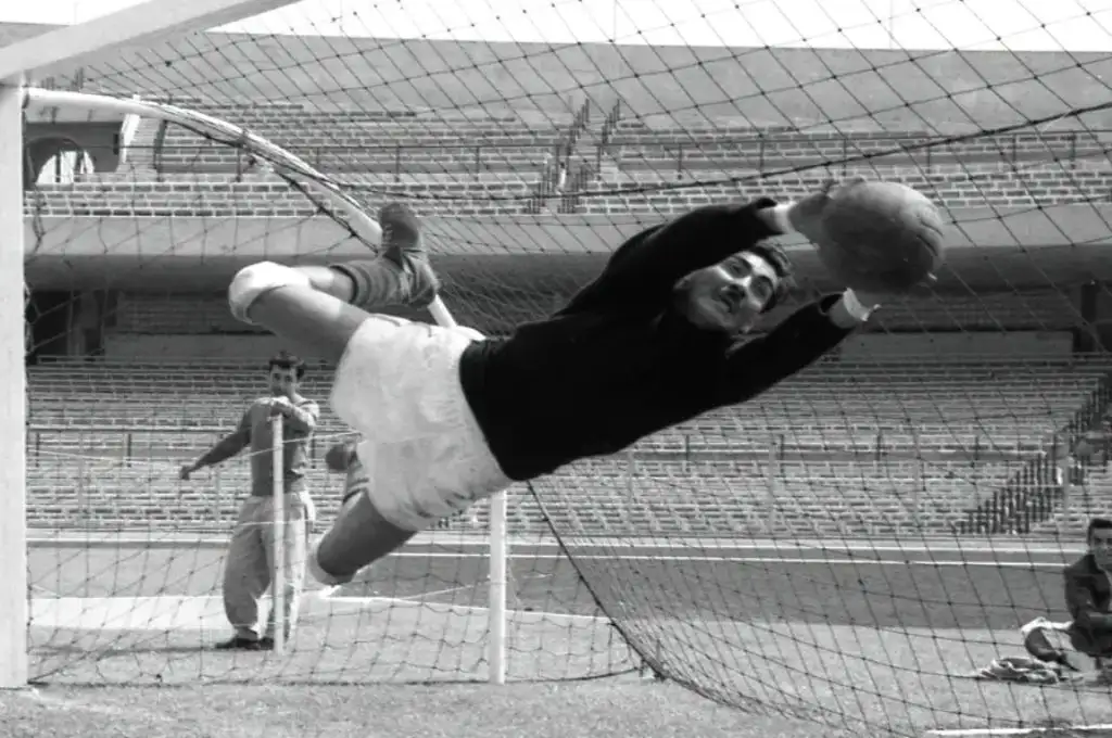Murió Antonio “La Tota” Carabajal, leyenda del fútbol mexicano