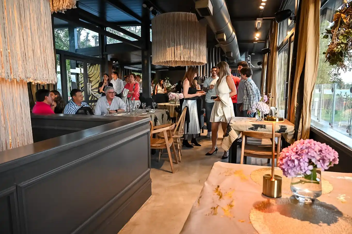 Fue inaugurado el Parador Laurel en el balneario municipal Lamadrid