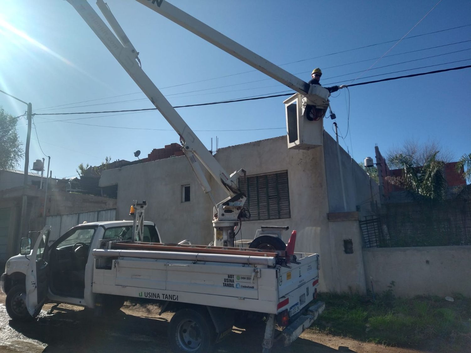 Nuevo corte de conexiones clandestinas en la toma de La Movediza