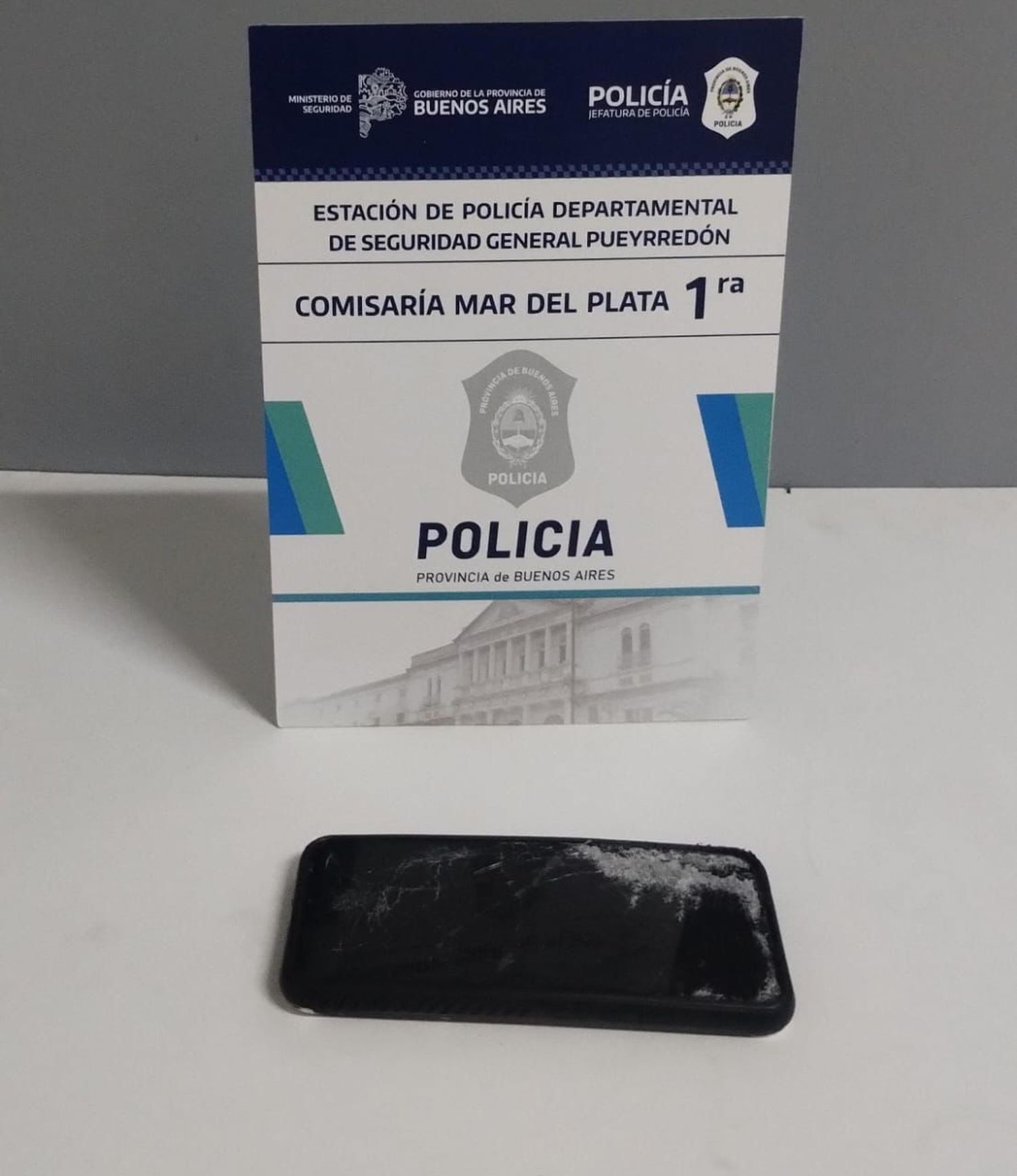 Le robaron el celular y persiguió al malviviente hasta detenerlo