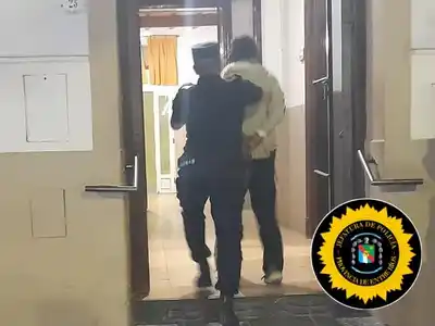 Detención por desobediencia judicial en contexto de violencia familiar en Victoria