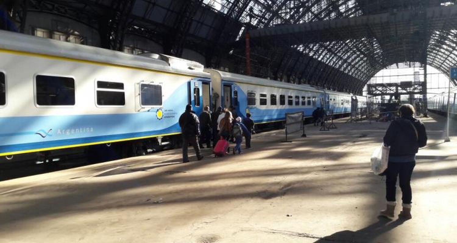 Así es un viaje en tren desde Buenos Aires a San Pedro