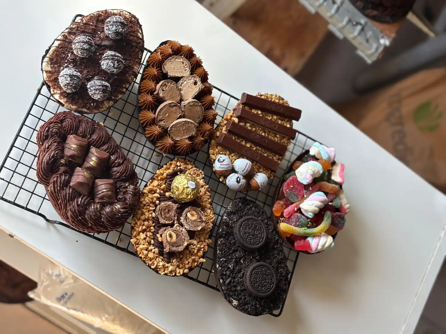 Huevos artesanales rellenos