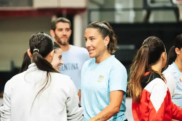 Daiana Di Benedetto antes del debut en la AmeriCup: "Liderar la Selección Sub-16 es un orgullo"