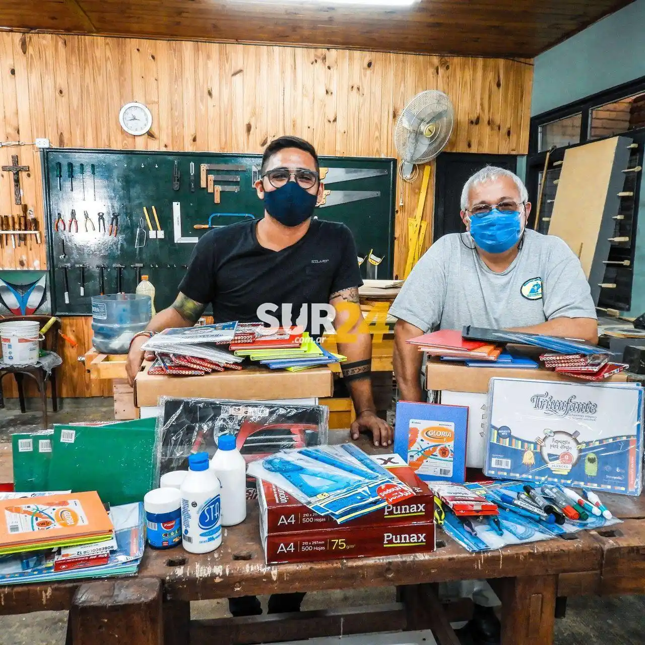 Teodelina: la comuna entrega útiles escolares a instituciones educativas