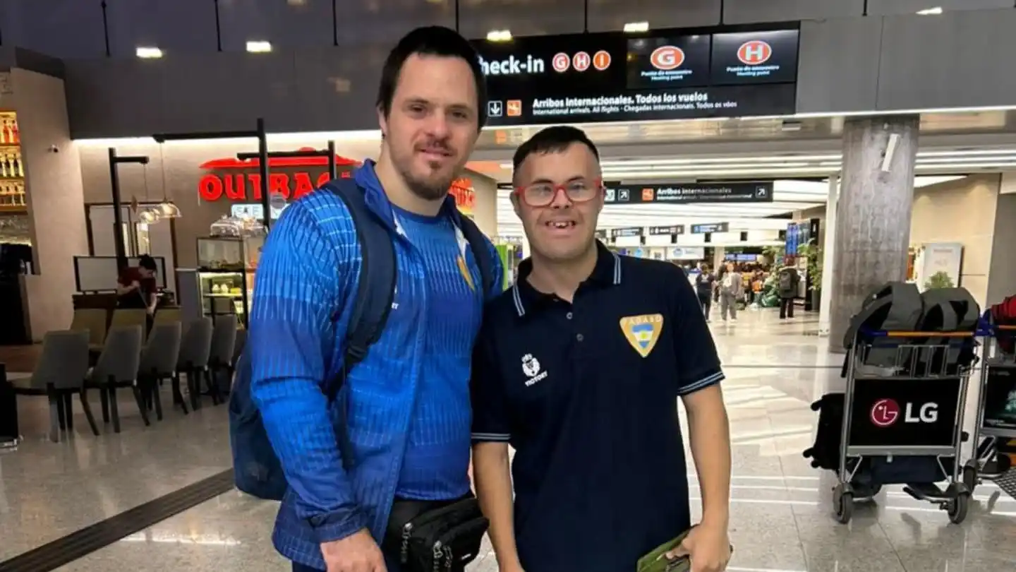 Martín Reynoso y Rodrigo Tika  su entrenador