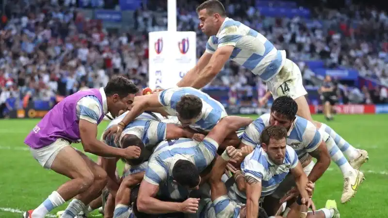 El conjunto albiceleste se enfrenta a uno de los más fuertes en la historia del rugby