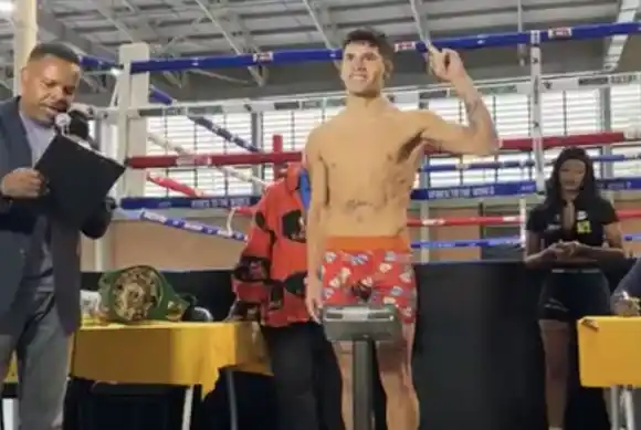 El "Monito" Albornoz superó el pesaje y va por su segunda victoria en Sudáfrica