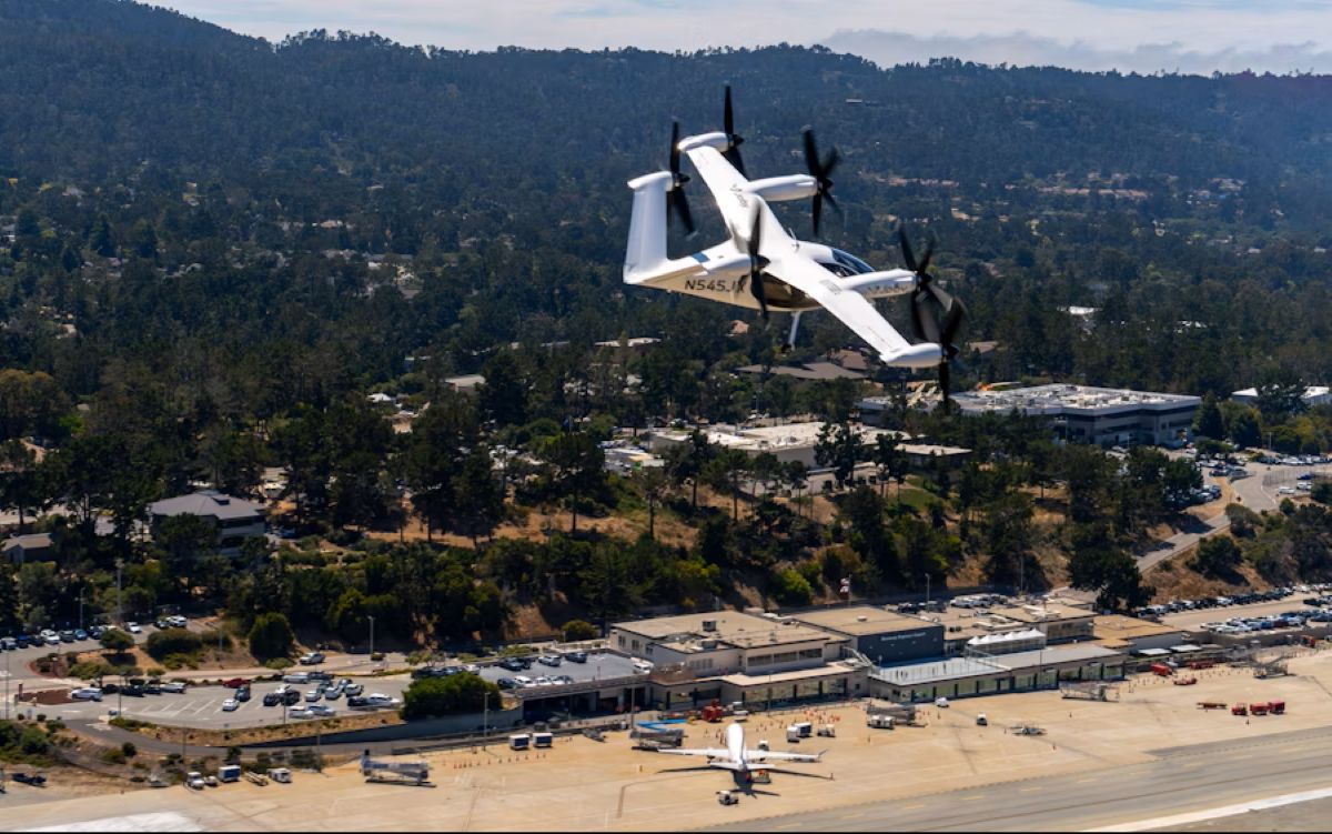 Joby completa el primer vuelo de su eVTOL pilotado entre dos aeropuertos públicos