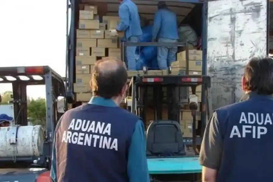 AFIP subastará cajas de fernet y packs de cerveza incautados