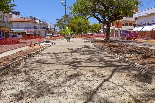 Avanzan las obras del nuevo paseo de Avenida Parque