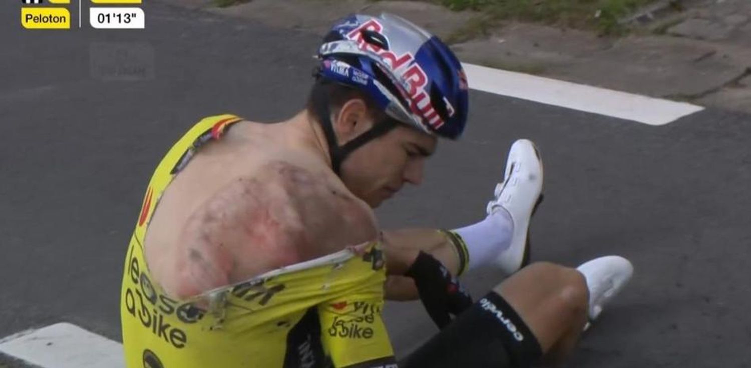 El belga Van Aert sufrió una tremenda caída que pone en peligro su participación en París 2024