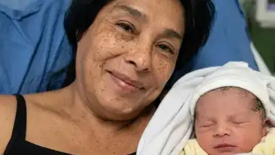 Mabel, madre a los 62 años.