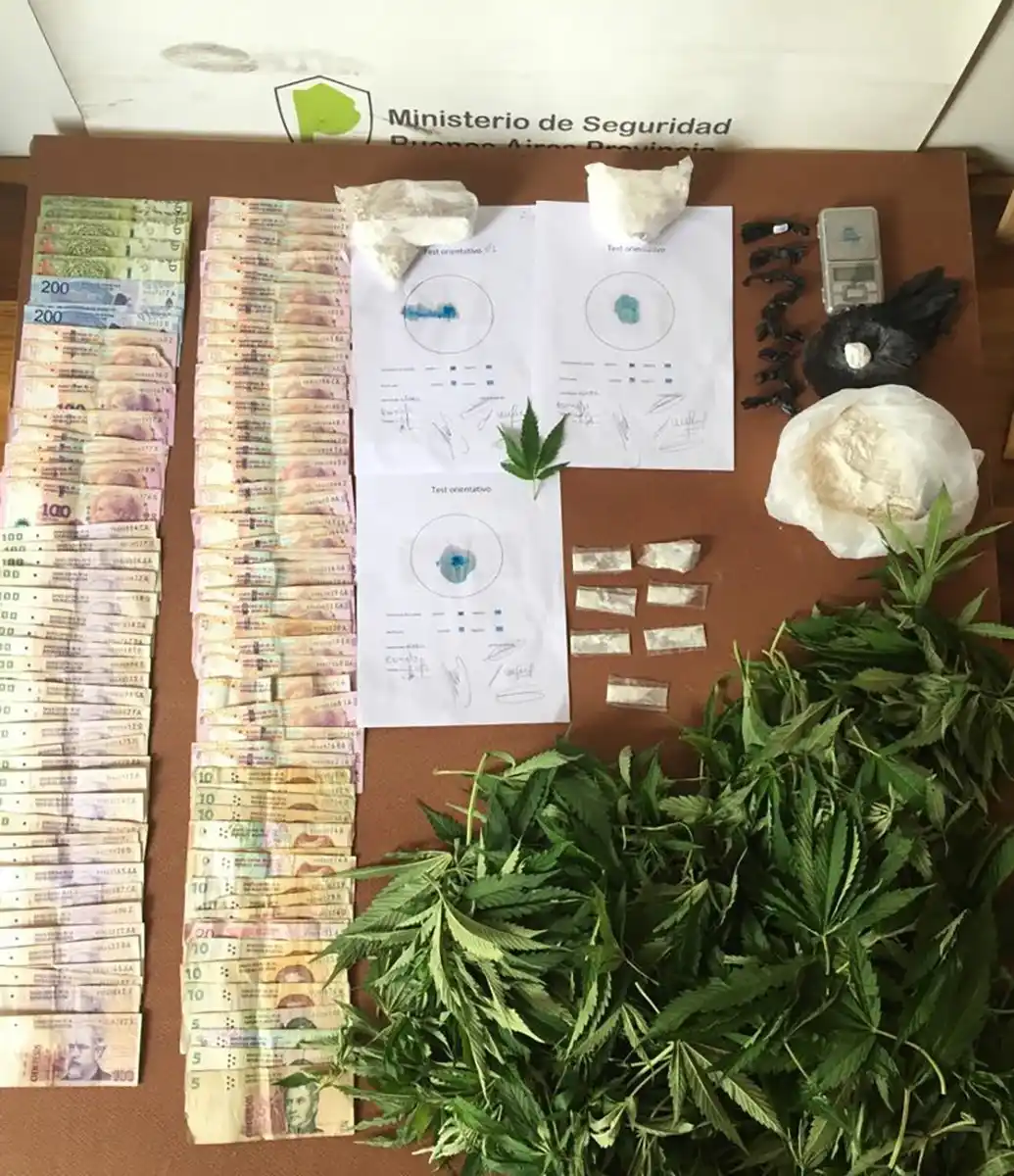 Dos detenidos por vender drogas en Santa Teresita y Las Toninas