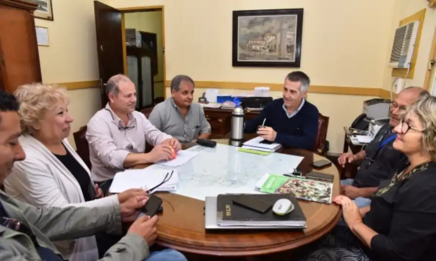 Los trabajadores municipales y el gobierno de Chascomús acordaron un aumento del 30,54%