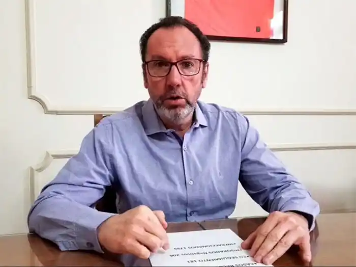 Otro intendente bonaerense dio positivo de coronavirus y cerraron el municipio