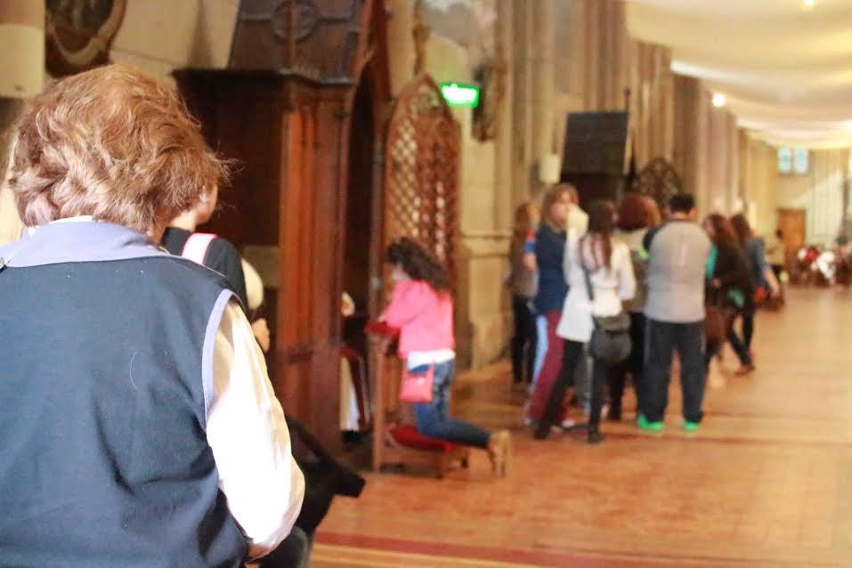 "24 horas para el Señor": un día de confesiones ininterrumpidas y adoración