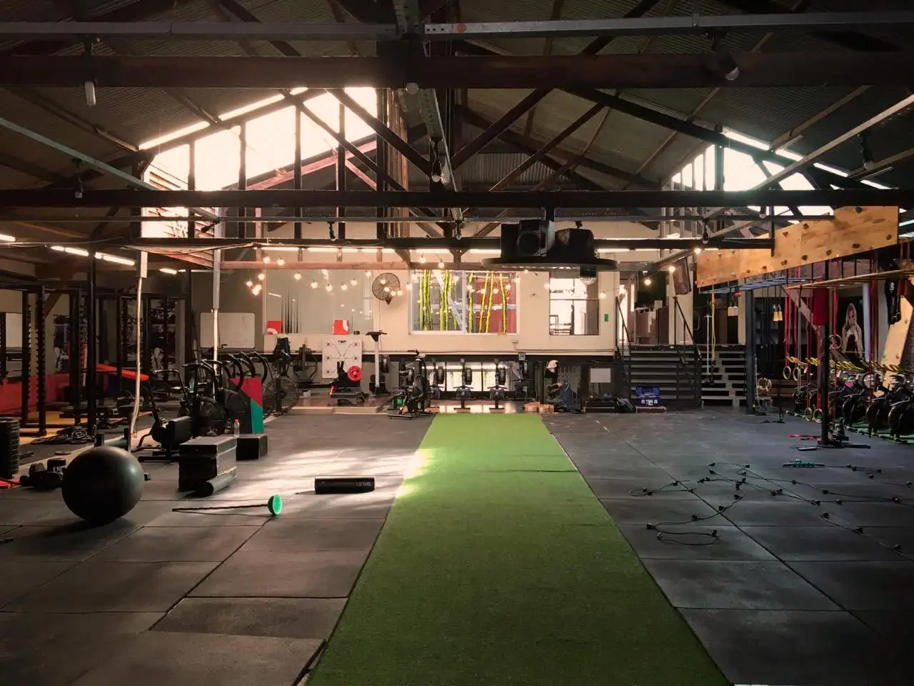 Medidas básicas para natatorios y gimnasios luego de la aprobación