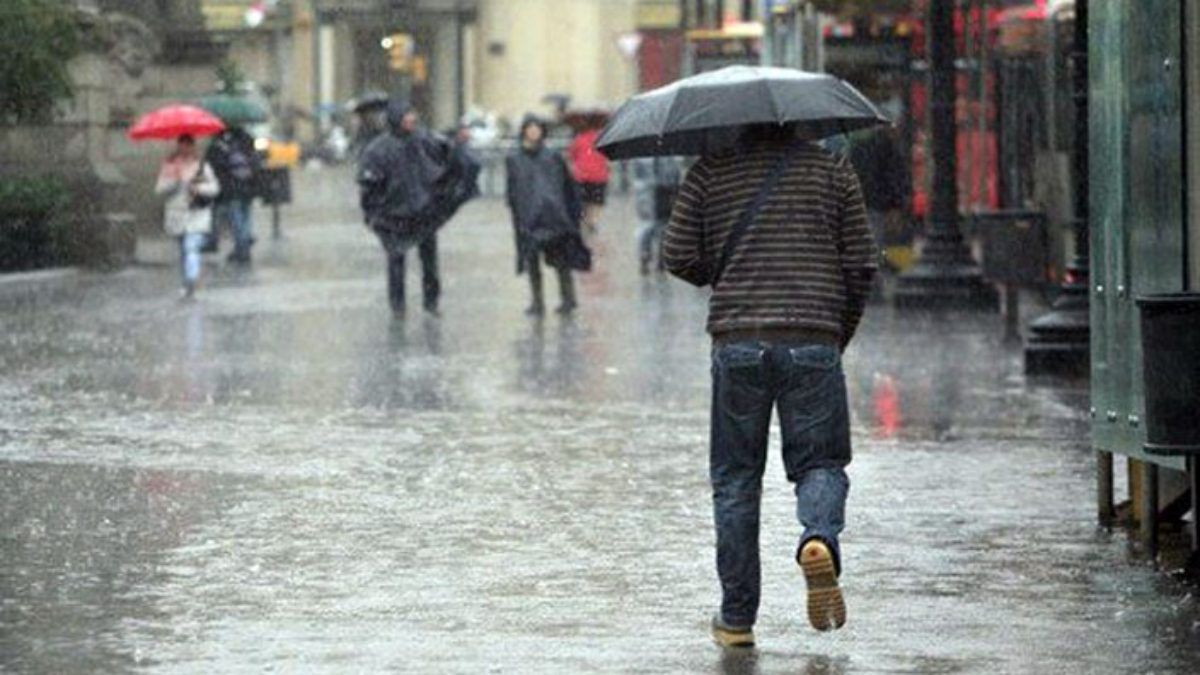 LLUVIAS siguen en el país a causa de la onda tropical N°7 (+DETALLES)