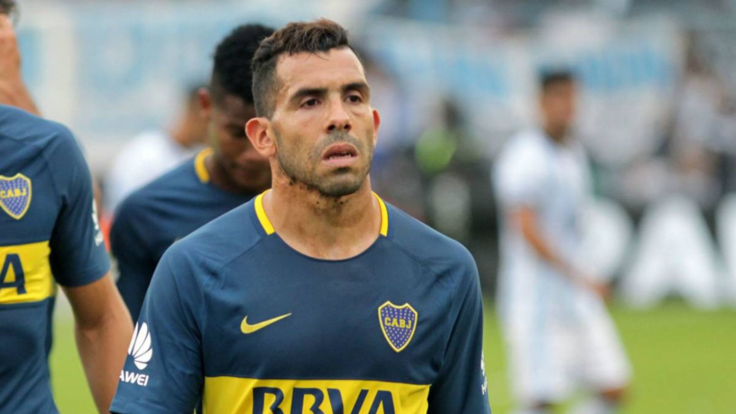Tevez: "si Riquelme o Burdisso me llaman, me quedo aunque sea de utilero"