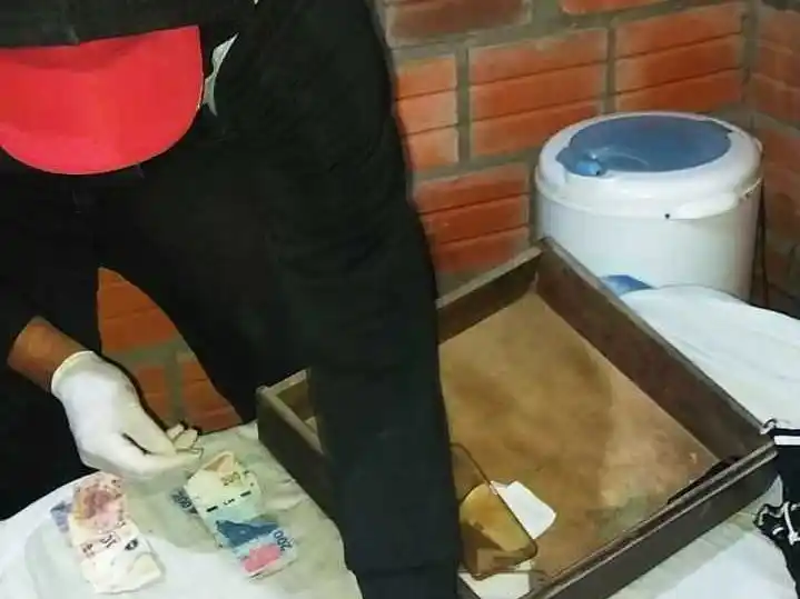 En allanamientos simultáneos se 
anularon centros de venta de drogas