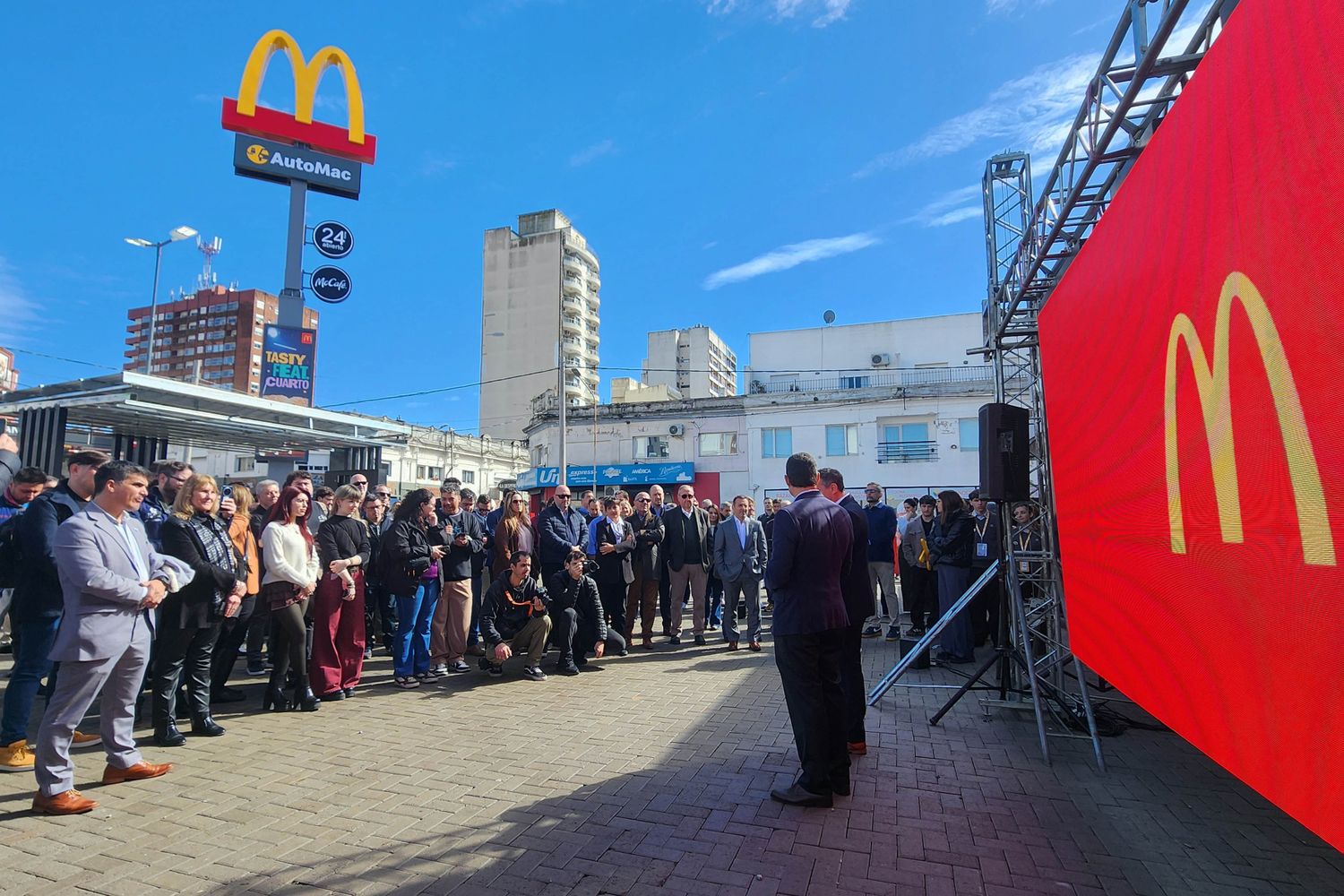 Inauguracion McDonalds - 7