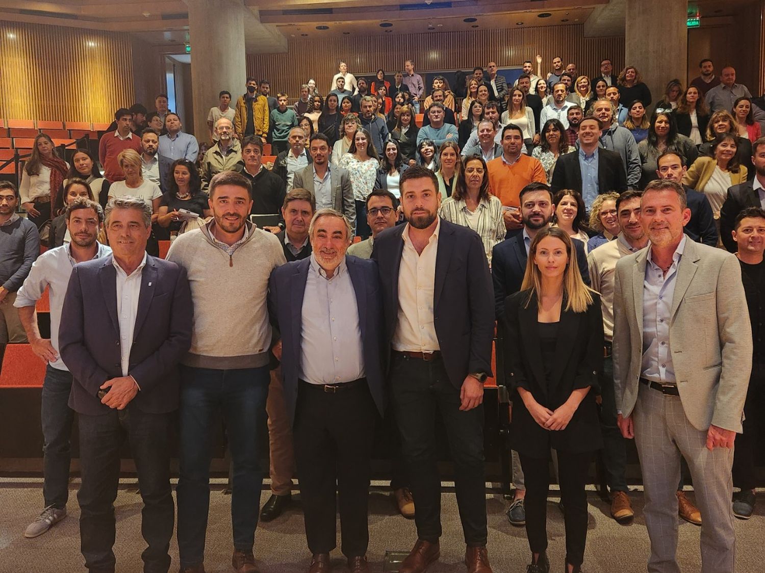 La Ciudad y 36 municipios bonaerenses se reunieron para fortalecer vínculos turísticos