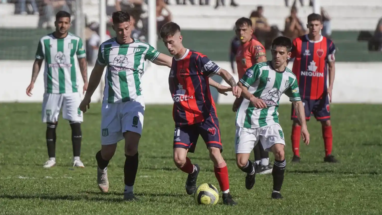 Estación Quequén vs Defensores de Puerto Quequén. Torneo Sergio Portugal 2026