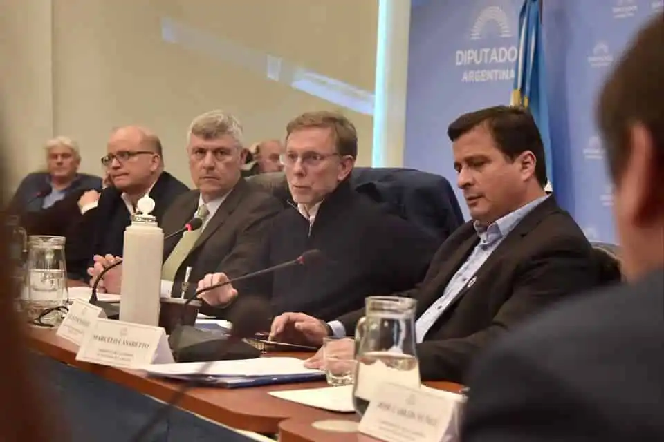 El secretario de Agricultura defendió en Diputados el proyecto de ley agroindustrial