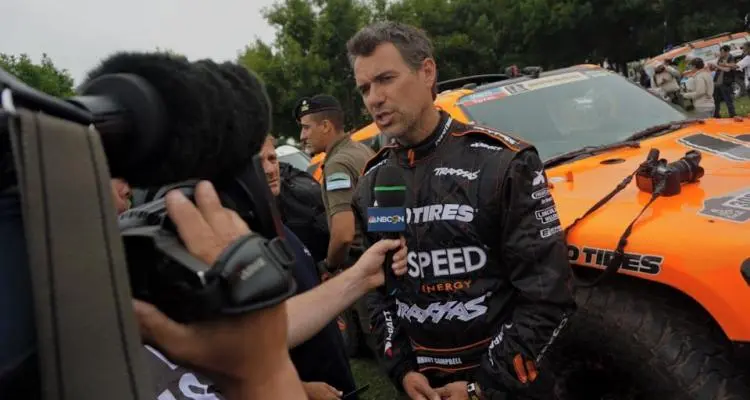 [VIDEO] Dakar 2015: Espectacular paso de Robby Gordon