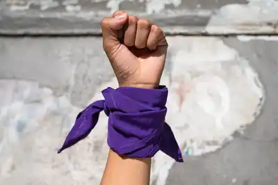 Docentes de la Unicen repudiaron la "violencia machista" tras el triple femicidio en Florencio Varela